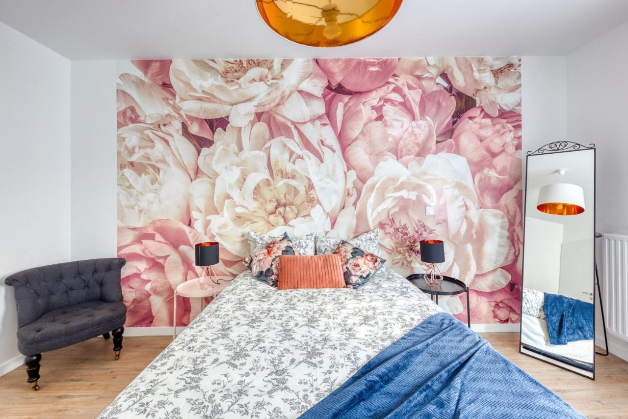 7 Heaven Parking Securise Gratuit Apartment Noisy-le-Sec Bagian luar foto